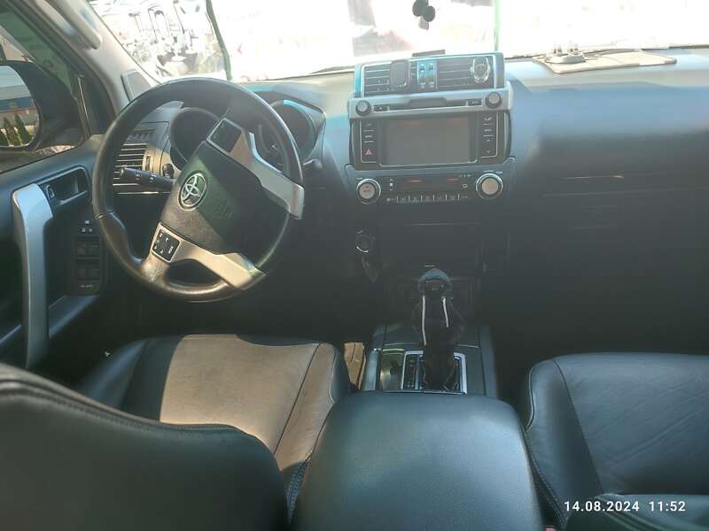 Внедорожник / Кроссовер Toyota Land Cruiser Prado 2016 в Дунаевцах
