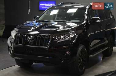 Позашляховик / Кросовер Toyota Land Cruiser Prado 2022 в 