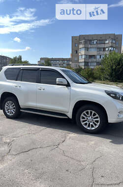 Позашляховик / Кросовер Toyota Land Cruiser Prado 2016 в Херсоні