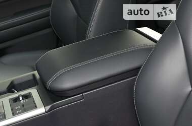 Внедорожник / Кроссовер Toyota Land Cruiser Prado 2024 в 