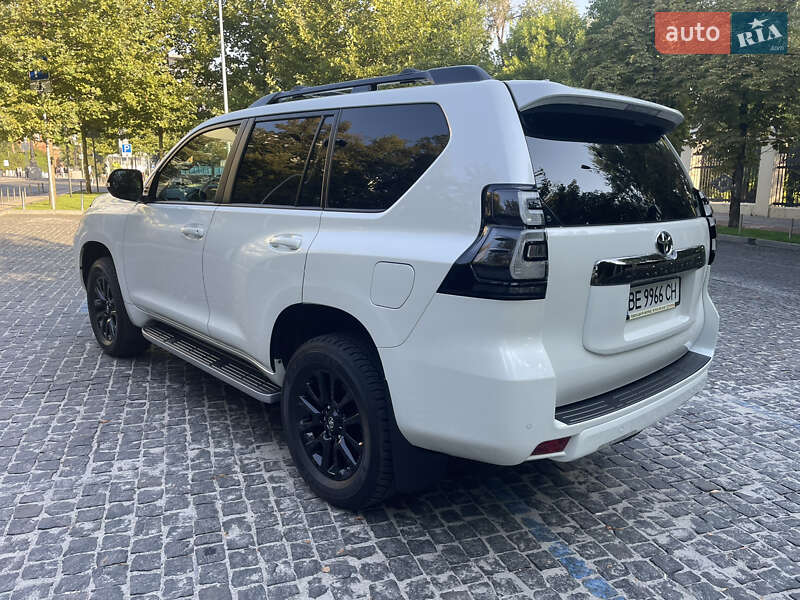 Позашляховик / Кросовер Toyota Land Cruiser Prado 2020 в Дніпрі фото 4 Позашляховик / Кросовер Toyota Land Cruiser Prado 2020 в Дніпрі