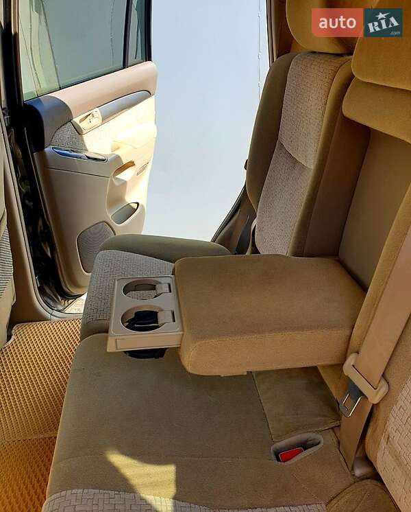 Позашляховик / Кросовер Toyota Land Cruiser Prado 2004 в Києві