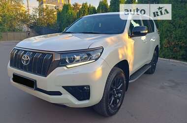 Позашляховик / Кросовер Toyota Land Cruiser Prado 2022 в Тернополі