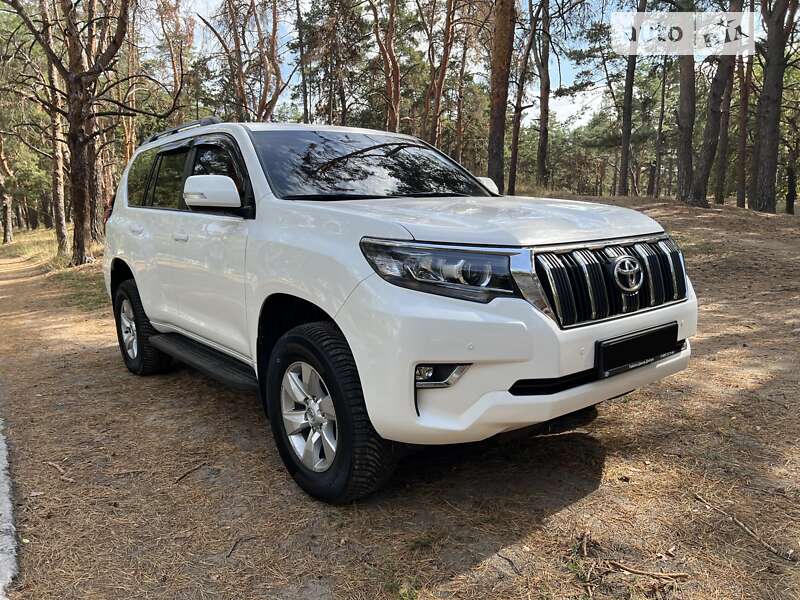 Внедорожник / Кроссовер Toyota Land Cruiser Prado 2017 в Днепре фото 78 Внедорожник / Кроссовер Toyota Land Cruiser Prado 2017 в Днепре