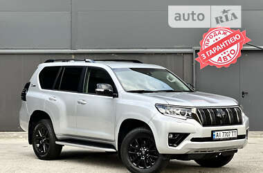 Позашляховик / Кросовер Toyota Land Cruiser Prado 2021 в Києві