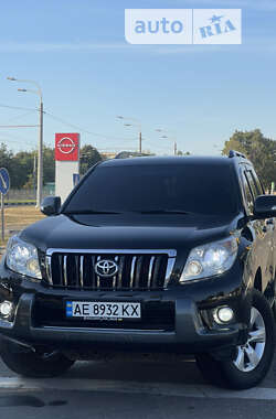 Внедорожник / Кроссовер Toyota Land Cruiser Prado 2011 в Харькове