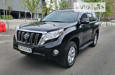 Позашляховик / Кросовер Toyota Land Cruiser Prado 2014 в Києві