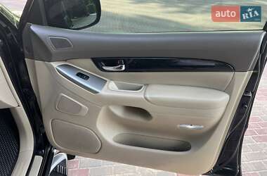 Внедорожник / Кроссовер Toyota Land Cruiser Prado 2008 в 