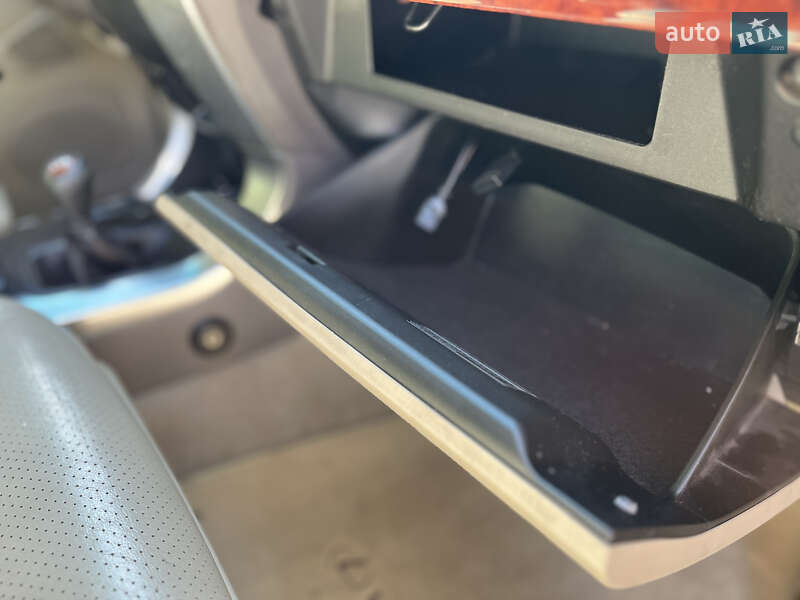 Внедорожник / Кроссовер Toyota Land Cruiser Prado 2007 в Тернополе