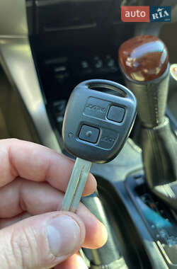 Позашляховик / Кросовер Toyota Land Cruiser Prado 2007 в 