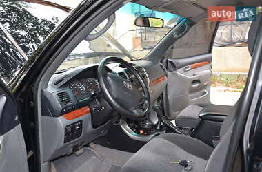 Позашляховик / Кросовер Toyota Land Cruiser Prado 2006 в 