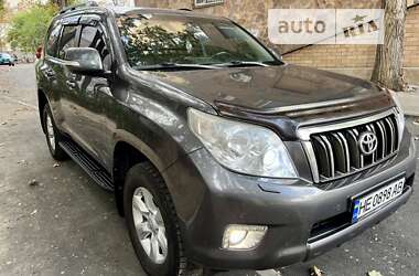 Внедорожник / Кроссовер Toyota Land Cruiser Prado 2013 в Николаеве