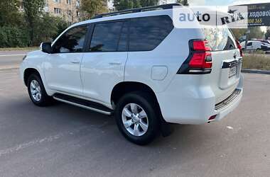 Внедорожник / Кроссовер Toyota Land Cruiser Prado 2019 в Киеве