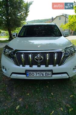 Позашляховик / Кросовер Toyota Land Cruiser Prado 2016 в Чорткові