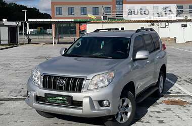 Внедорожник / Кроссовер Toyota Land Cruiser Prado 2011 в Киеве