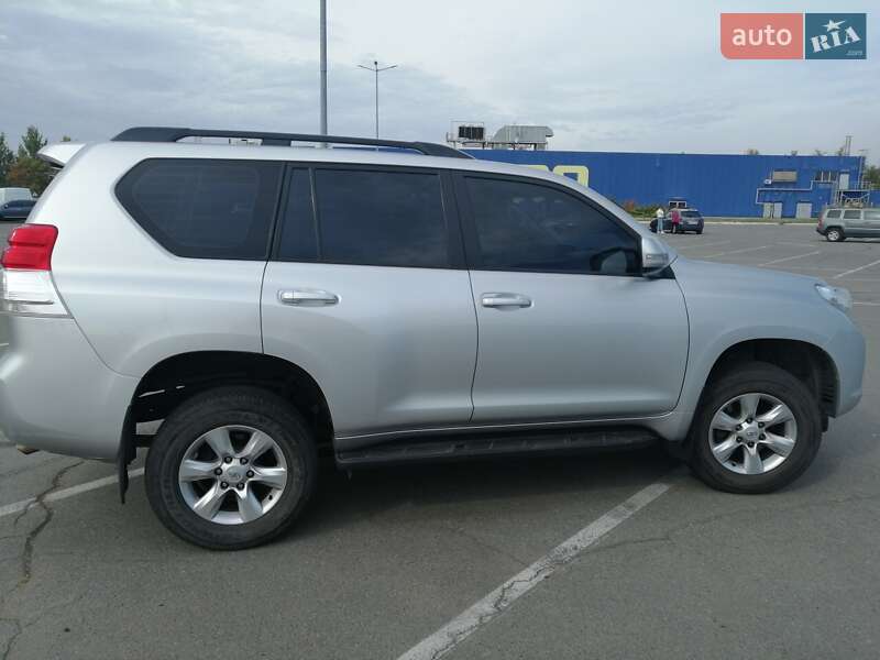 Внедорожник / Кроссовер Toyota Land Cruiser Prado 2013 в Днепре фото 9 Внедорожник / Кроссовер Toyota Land Cruiser Prado 2013 в Днепре