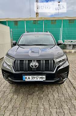 Позашляховик / Кросовер Toyota Land Cruiser Prado 2023 в Львові