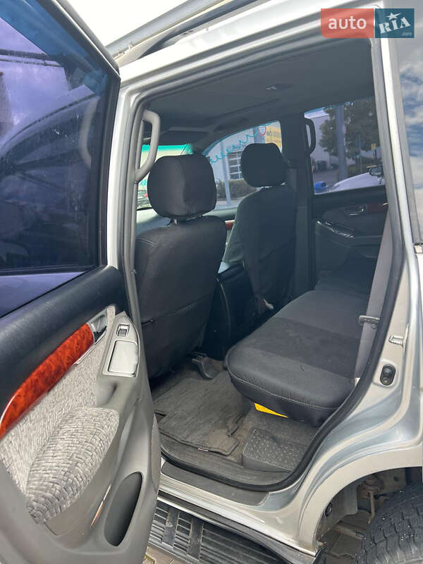 Внедорожник / Кроссовер Toyota Land Cruiser Prado 2006 в Хороле фото 11 Внедорожник / Кроссовер Toyota Land Cruiser Prado 2006 в Хороле