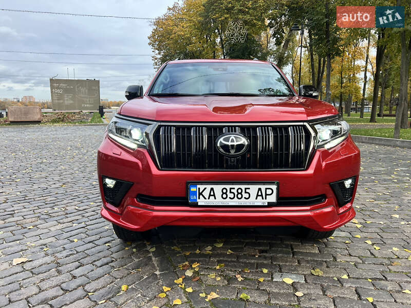 Внедорожник / Кроссовер Toyota Land Cruiser Prado 2021 в Киеве