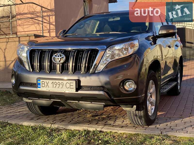 Внедорожник / Кроссовер Toyota Land Cruiser Prado 2017 в Хмельницком