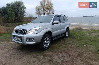 Позашляховик / Кросовер Toyota Land Cruiser Prado 2004 в Черкасах