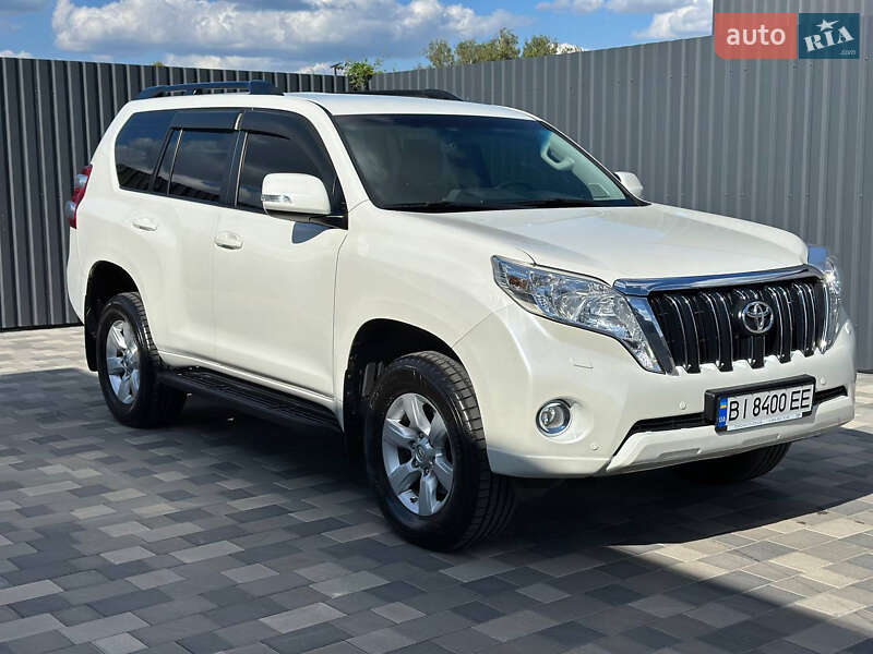 Внедорожник / Кроссовер Toyota Land Cruiser Prado 2017 в Полтаве