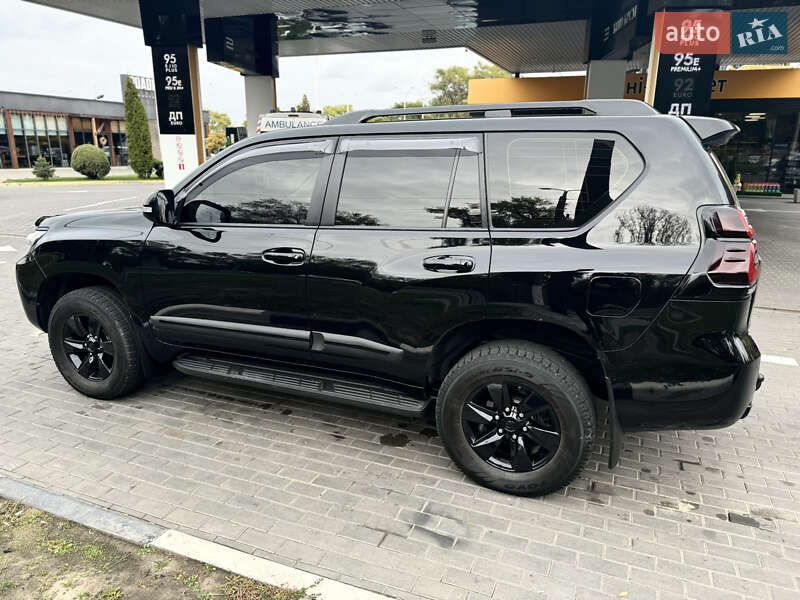 Внедорожник / Кроссовер Toyota Land Cruiser Prado 2019 в Днепре