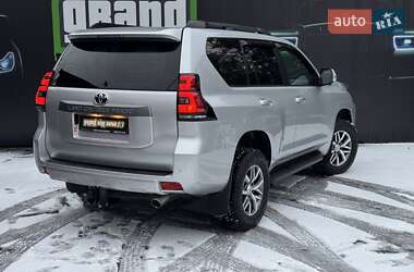 Позашляховик / Кросовер Toyota Land Cruiser Prado 2019 в Києві