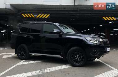 Позашляховик / Кросовер Toyota Land Cruiser Prado 2021 в Києві