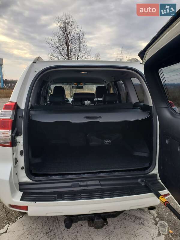 Внедорожник / Кроссовер Toyota Land Cruiser Prado 2014 в Киеве