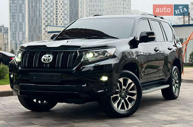 Позашляховик / Кросовер Toyota Land Cruiser Prado 2020 в Києві