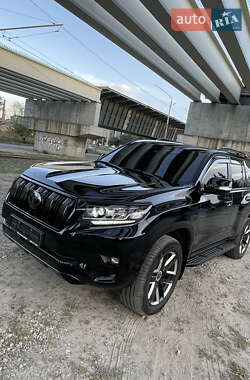 Позашляховик / Кросовер Toyota Land Cruiser Prado 2020 в Дніпрі