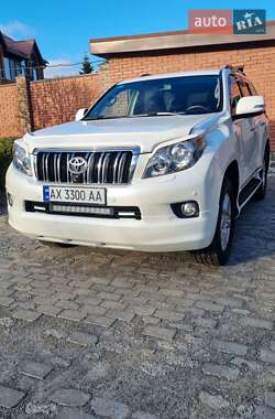 Внедорожник / Кроссовер Toyota Land Cruiser Prado 2010 в Харькове