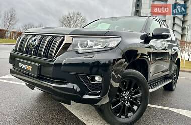 Внедорожник / Кроссовер Toyota Land Cruiser Prado 2021 в Киеве