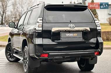 Внедорожник / Кроссовер Toyota Land Cruiser Prado 2021 в Киеве