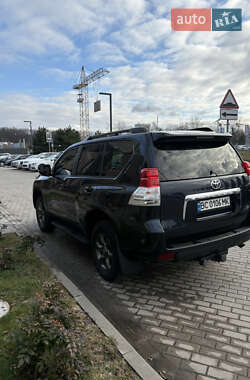 Позашляховик / Кросовер Toyota Land Cruiser Prado 2013 в Львові