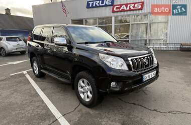 Внедорожник / Кроссовер Toyota Land Cruiser Prado 2011 в Киеве