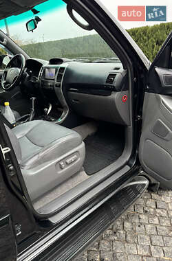 Внедорожник / Кроссовер Toyota Land Cruiser Prado 2008 в 