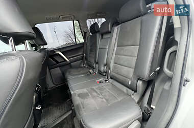 Позашляховик / Кросовер Toyota Land Cruiser Prado 2011 в Запоріжжі