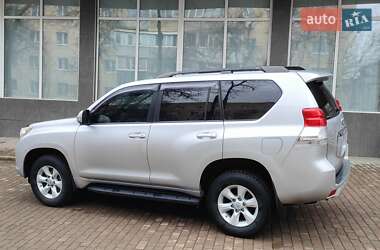 Позашляховик / Кросовер Toyota Land Cruiser Prado 2010 в Сумах