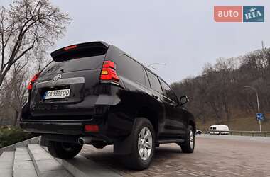 Внедорожник / Кроссовер Toyota Land Cruiser Prado 2023 в Киеве