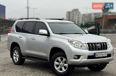 Позашляховик / Кросовер Toyota Land Cruiser Prado 2011 в Сумах