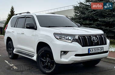 Позашляховик / Кросовер Toyota Land Cruiser Prado 2019 в Києві