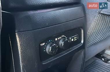 Позашляховик / Кросовер Toyota Land Cruiser Prado 2006 в 