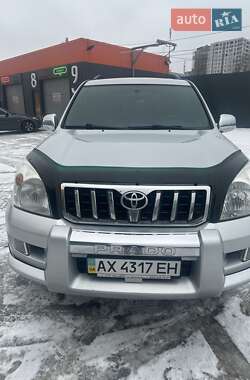 Позашляховик / Кросовер Toyota Land Cruiser Prado 2005 в Харкові