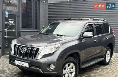 Позашляховик / Кросовер Toyota Land Cruiser Prado 2014 в Чернівцях