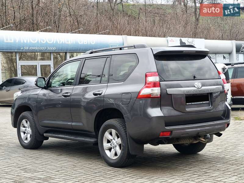 Позашляховик / Кросовер Toyota Land Cruiser Prado 2013 в Дніпрі