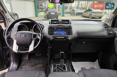 Позашляховик / Кросовер Toyota Land Cruiser Prado 2013 в Дніпрі