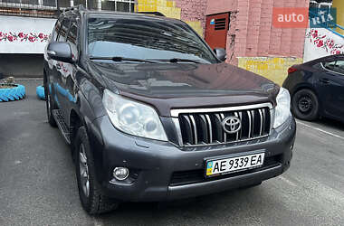 Позашляховик / Кросовер Toyota Land Cruiser Prado 2012 в Дніпрі