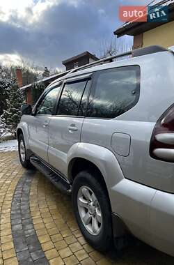 Внедорожник / Кроссовер Toyota Land Cruiser Prado 2007 в Львове